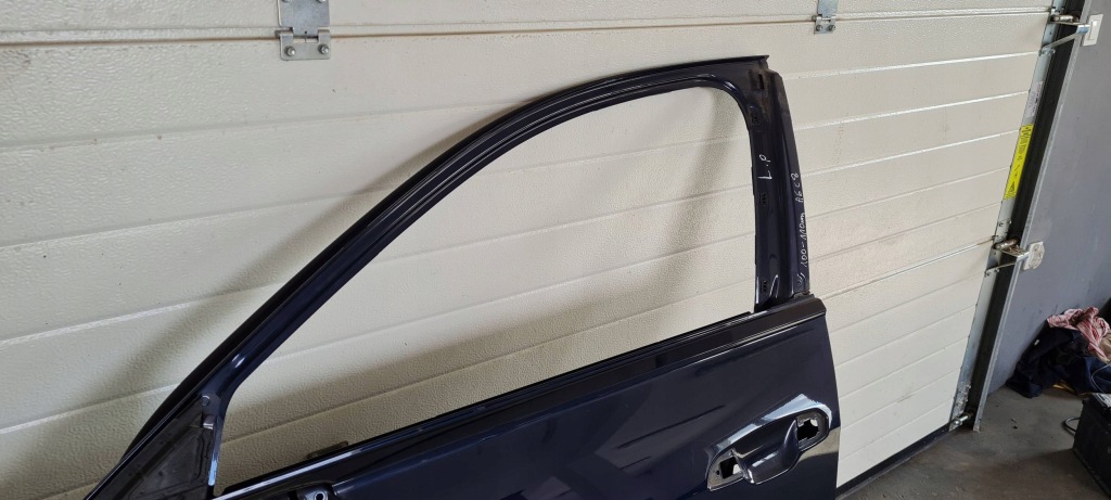 A6 c8 4k двері обшивка ліва лівий перед передні lx5b 4k0831051a Оригінал