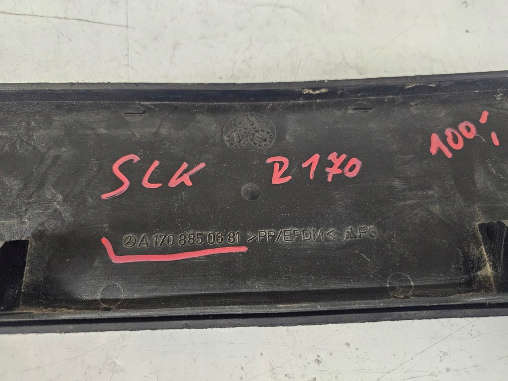 фото №12, Mercedes slk r170 рамка основание pod номерной знак регистрационная a1708850681
