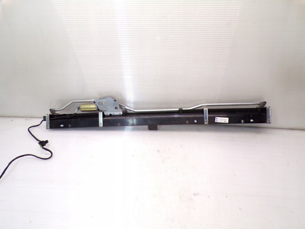 Купити Шторка скло задній mercedes w215 cl 2158100020 електрична