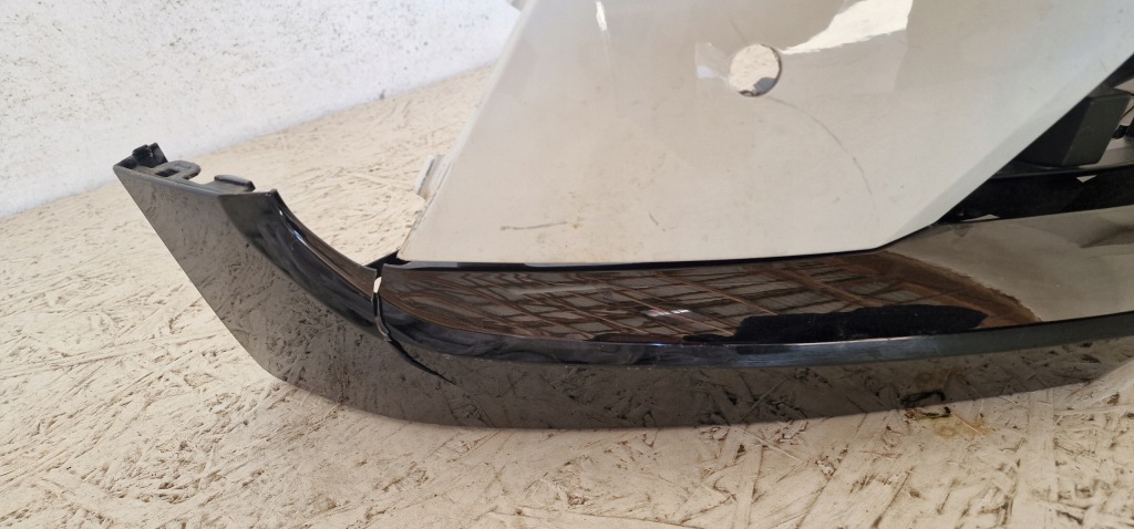 Megane 5 4 v iv e tech iv бампер перед передний Оригинал