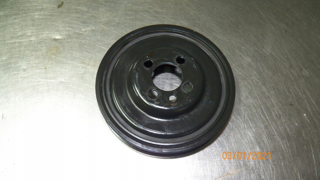 фото №1, Шкив vw golf vii 1.6 tdi 038105243m