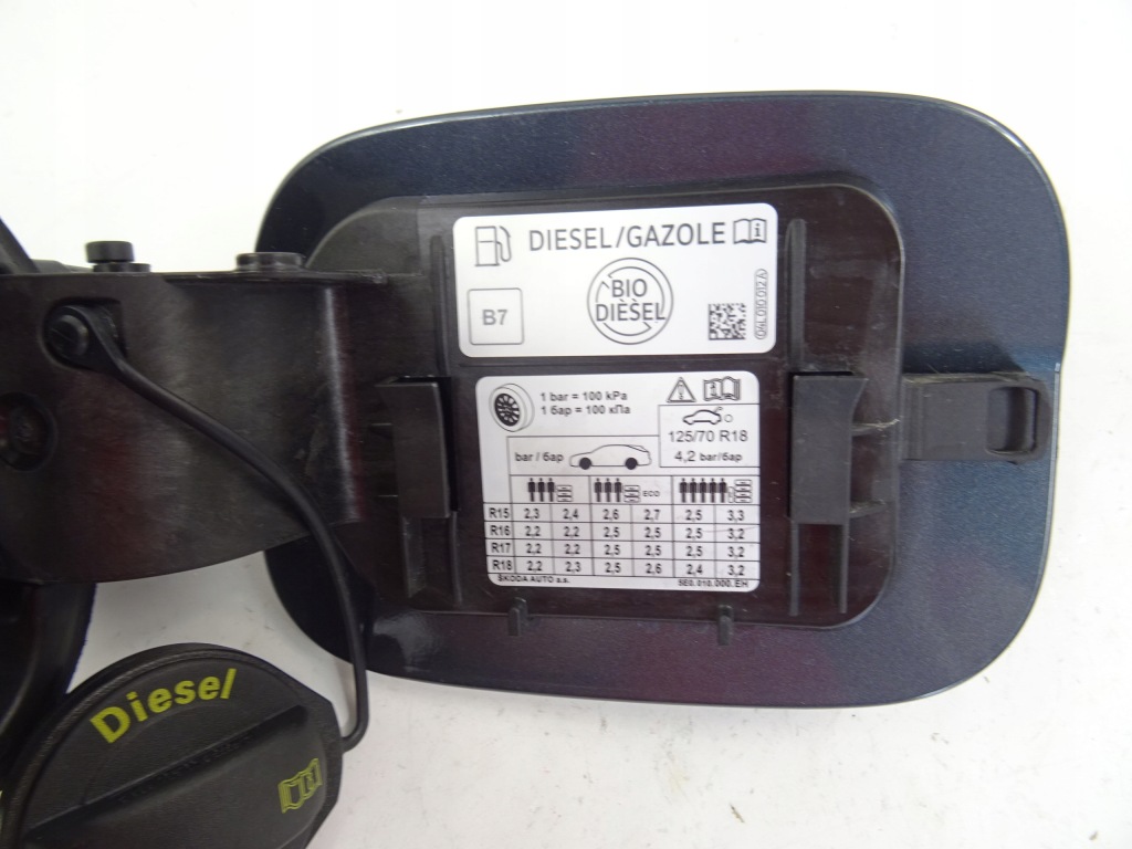 фото №10, Octavia iii lift крышка топлива 5e0809702d a7fl