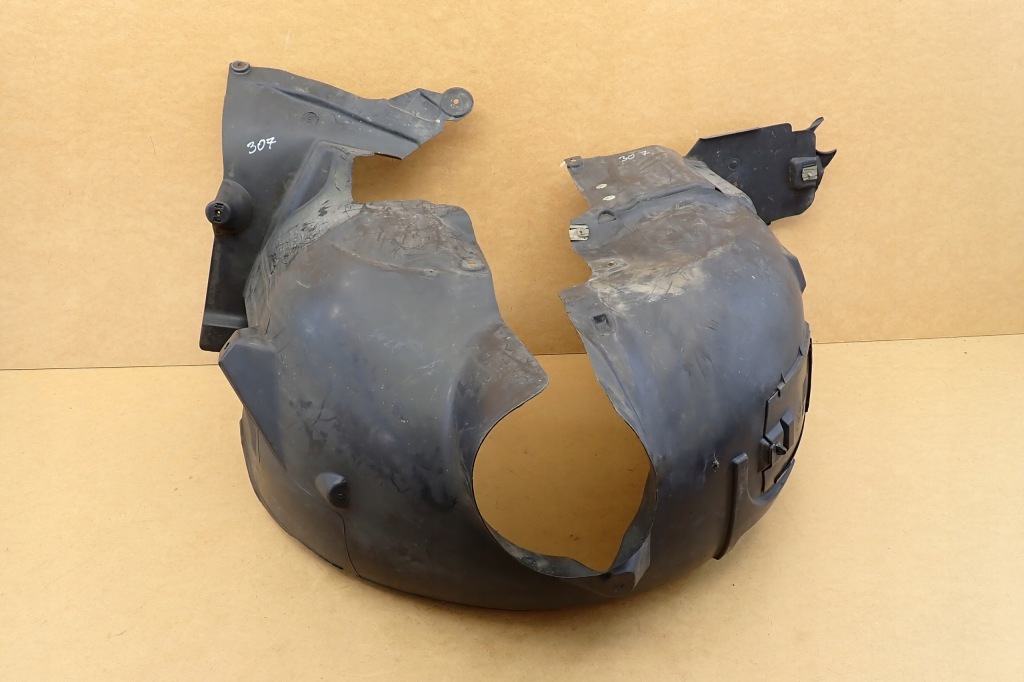 Mercedes cla w117 a klasa w176 b klasa w246 подкрылок правое перед a2468840222 Оригинал