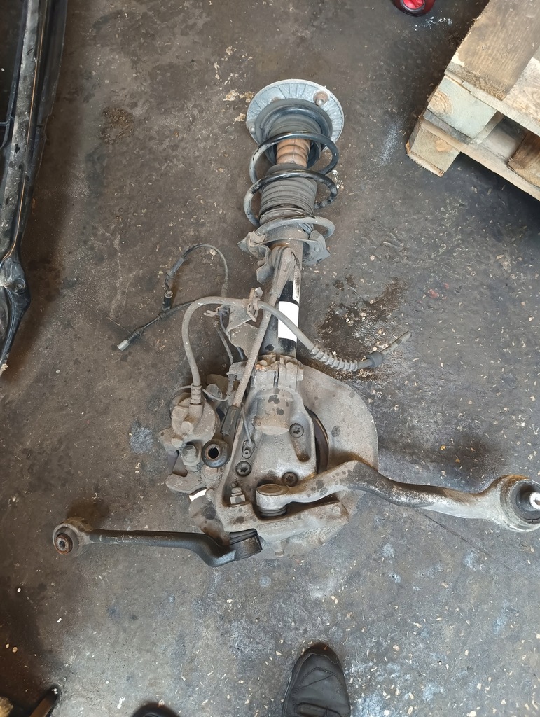 фото №6, Bmw f30 f31 f32 колонка амортизационная стойка амортизатор рычаг поворотный кулак 2.0d