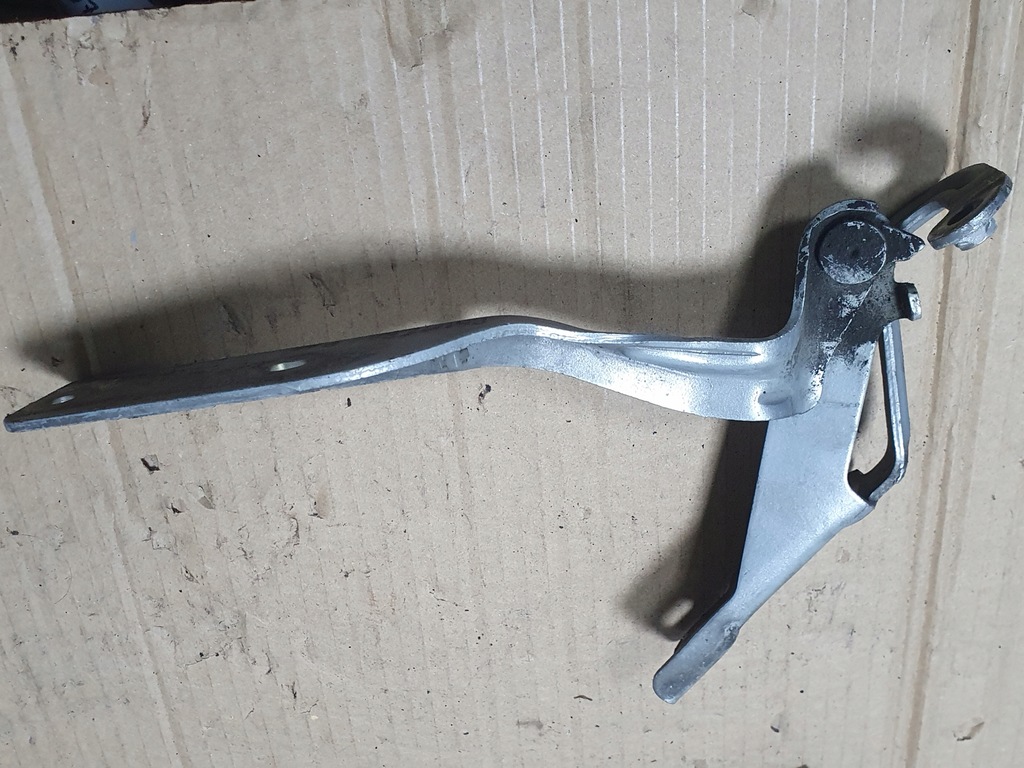 фото №1, Петля правий перед primera p11