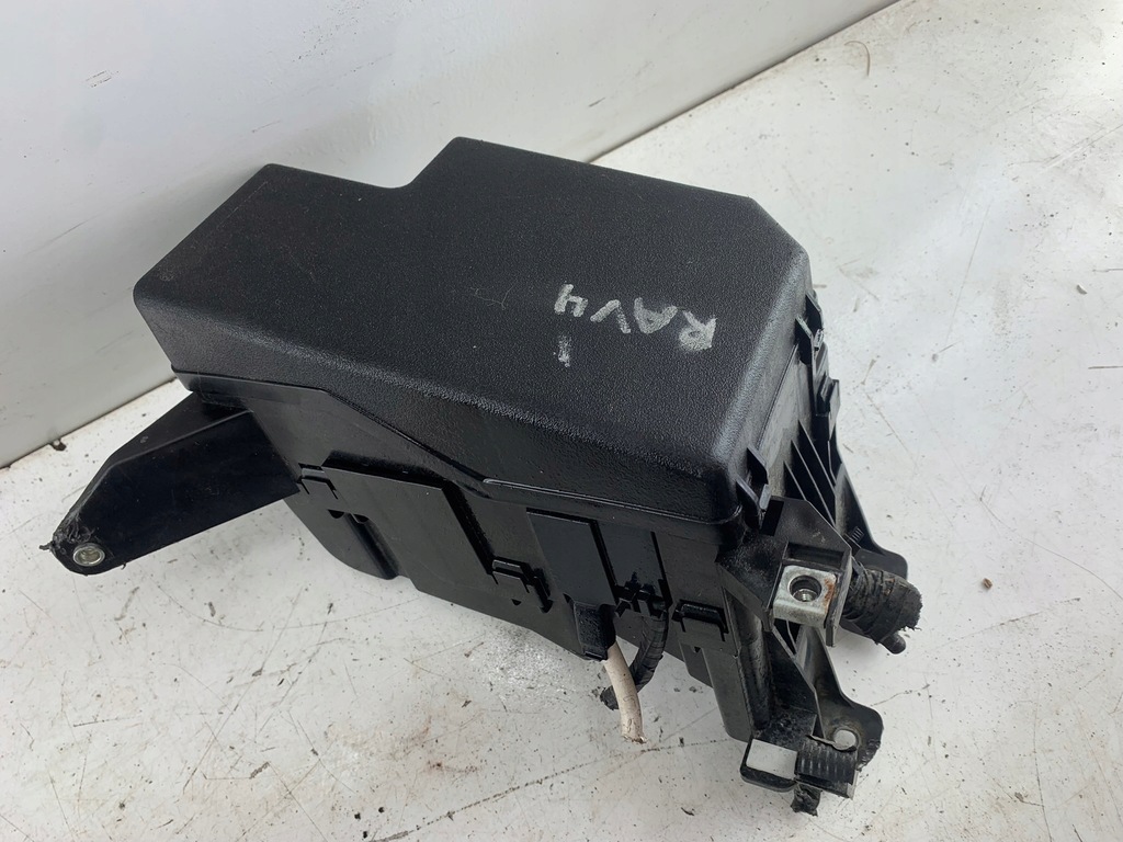 фото №1, Toyota rav4 iii 2.0 vvt-i коробка запобіжників