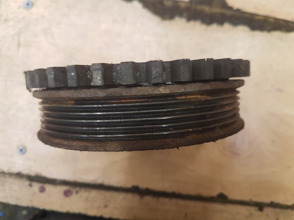 фото №3, Шків ford focus mk1 2.0 8v