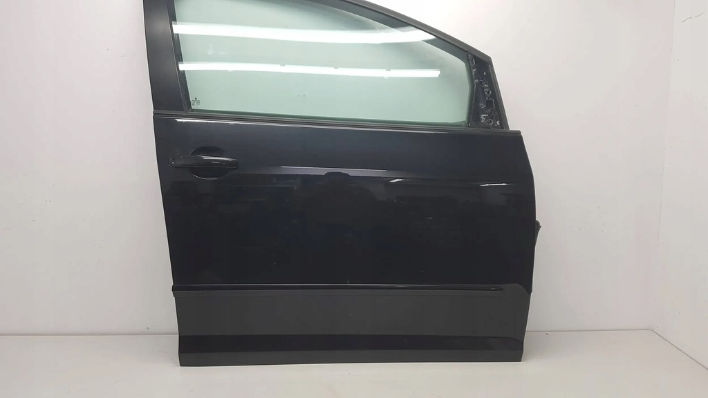 фото №1, Vw golf 5 v plus дверь правый перед eu lc9x