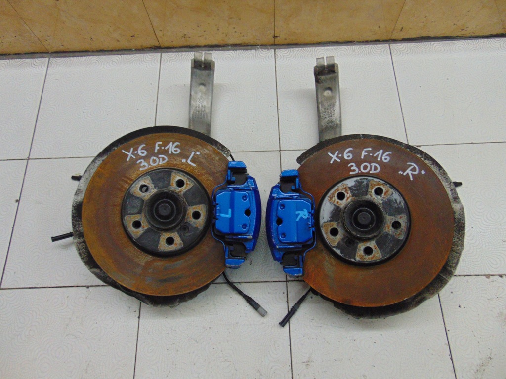 фото №1, Поворотный кулак правая bmw x6 f16 3.0d