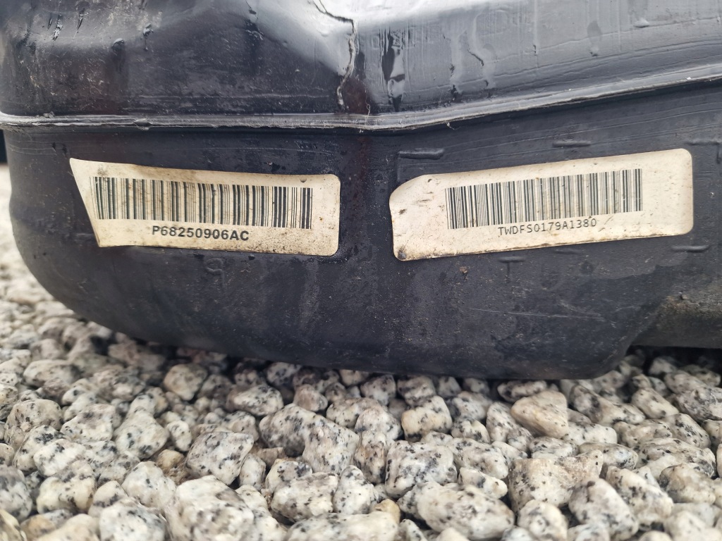 Dodge durango 2018 2019 2020 2021 2022 2023 комплектный  бак топливной с Разборки