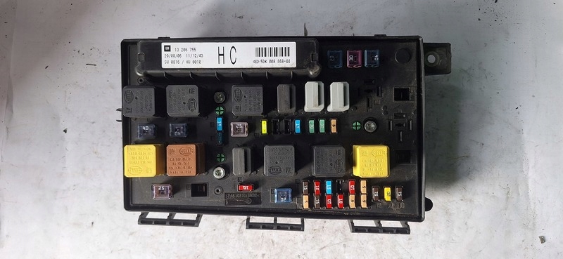 Купити Коробка запобіжників opel astra h 5dk00866844