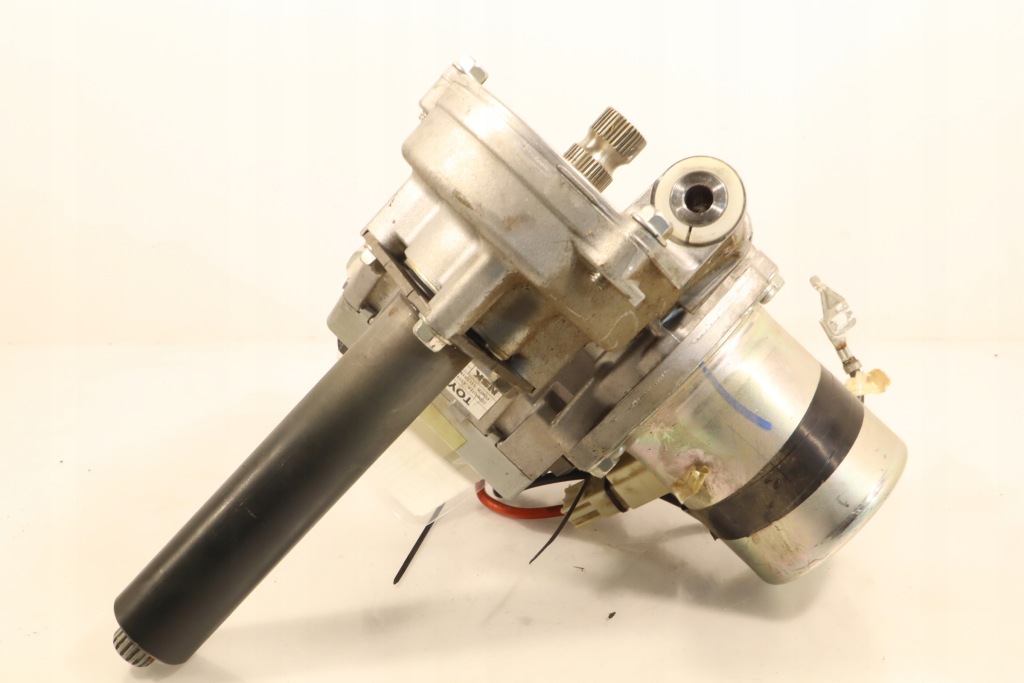 Купить Двигатель насос усилителя toyota verso 2.0d-4d