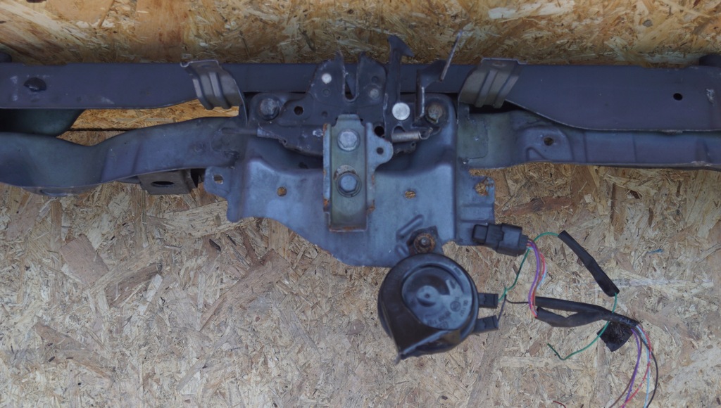 фото №9, Pas підсилювач верхній перед nissan note e11