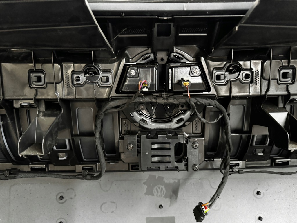 фото №12, Vw id4 id.4 бампер перед оригінальний kompletny