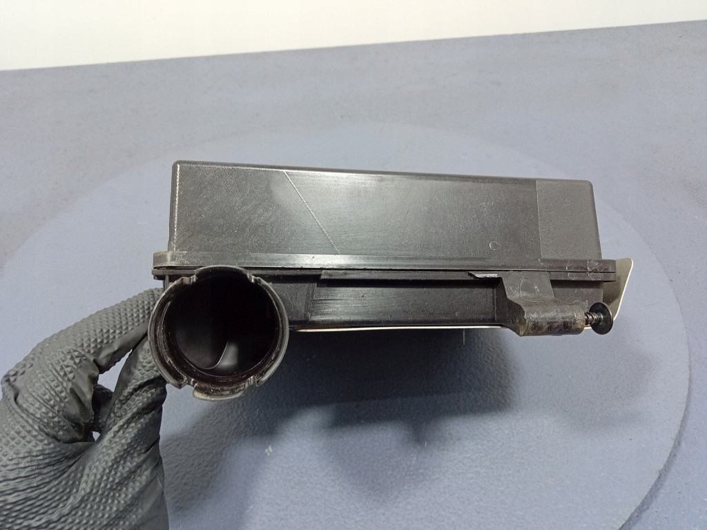 фото №6, Bmw x3 g01 3.0d резонатор повітря 8470036