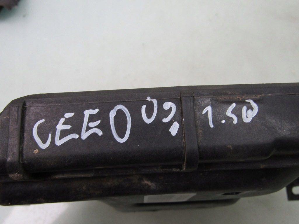 фото №7, Ceed i 1.4 09r основа акумулятор 37150-2h100