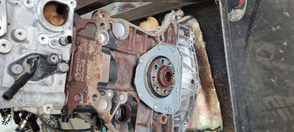 Купити Q3 83a двигун стійку  2.0 tfsi dsn 231km vw audi tiguan 2