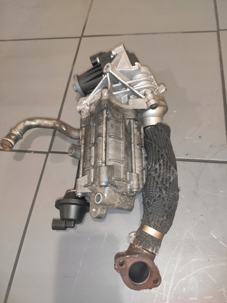 фото №12, Jaguar x250 xf 3.0 d клапан egr радиатор выхлопных газов радиатор kpl оригинал