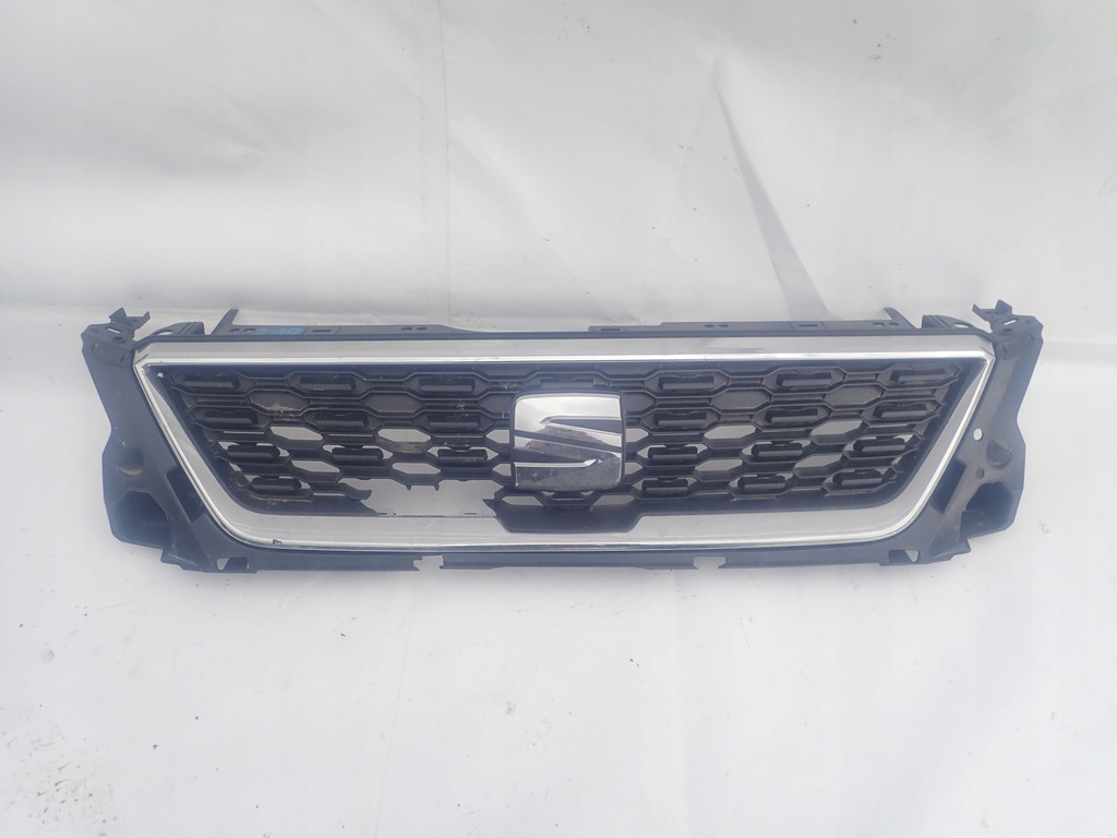 фото №1, Seat leon iii 5f lift 16- решётка радиатора решётка радиатора радиатора