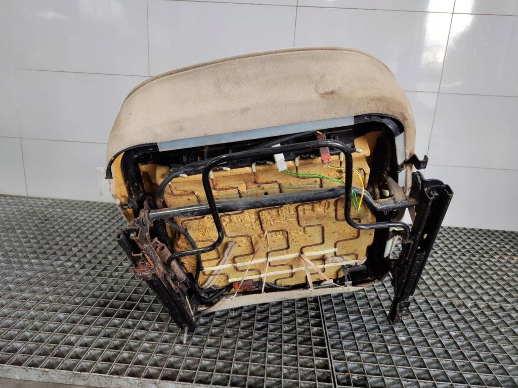 Сидіння лівий перед передній водія - peugeot 406 європа Ціна