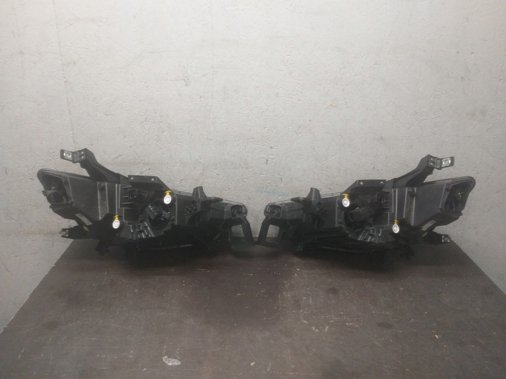 фото №13, Лампа лампы перед правая левая cupra born full led 10f941008h 10f941007j