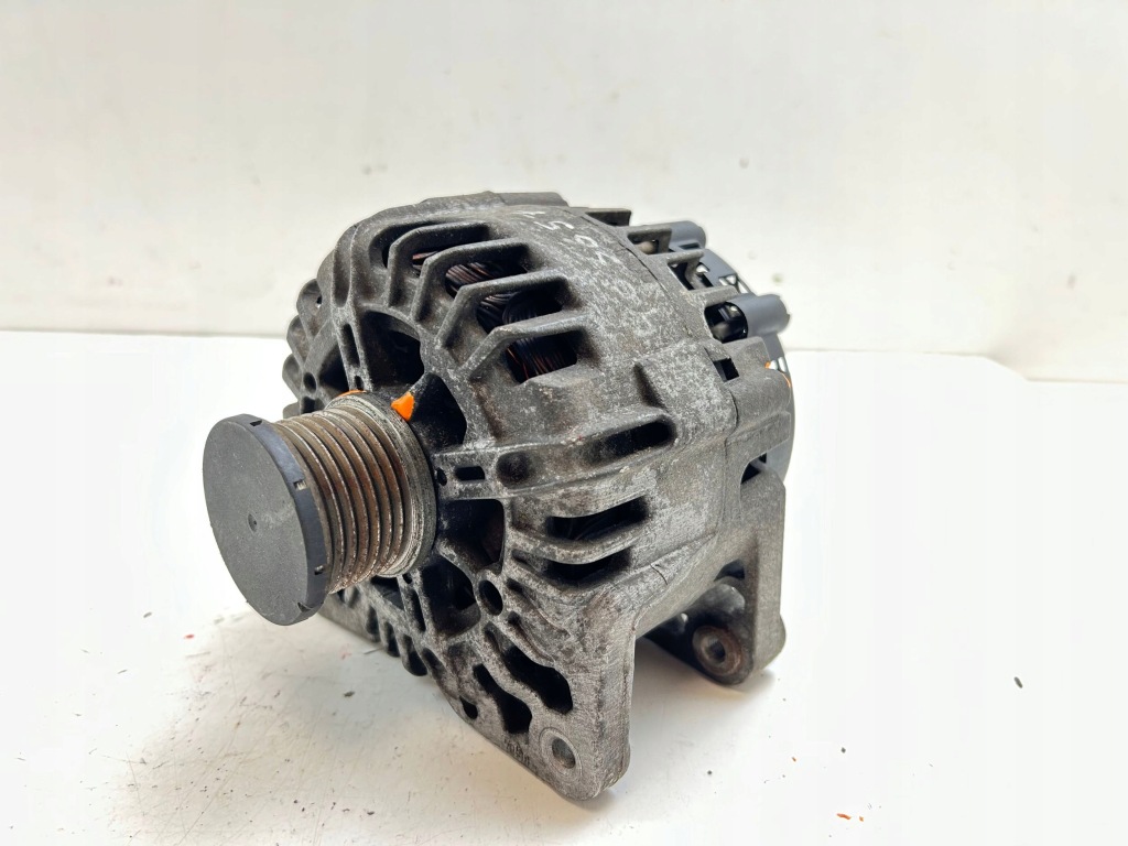 Купить 2008 renault trafic 2 x83 генератор 8200404459