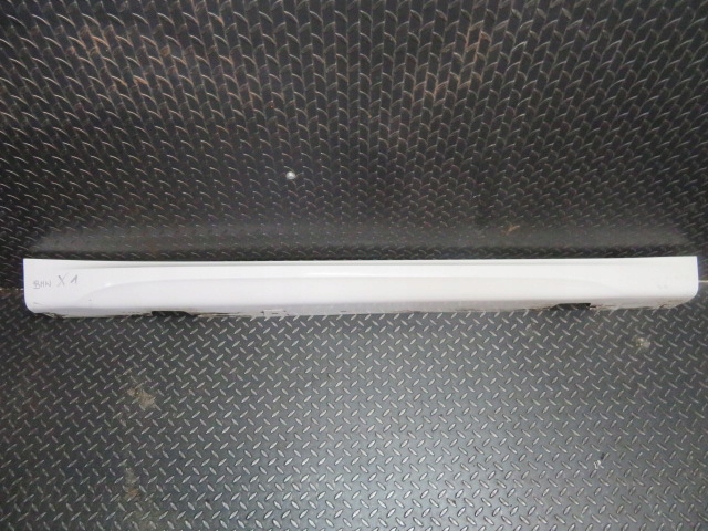 фото №1, Левая молдинг накладка порог порог bmw e84 x1