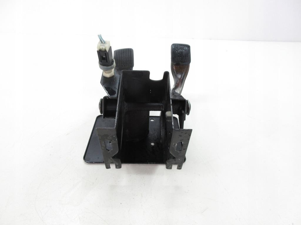 фото №4, Iveco daily ii 89-99 педаль сцепления тормоза