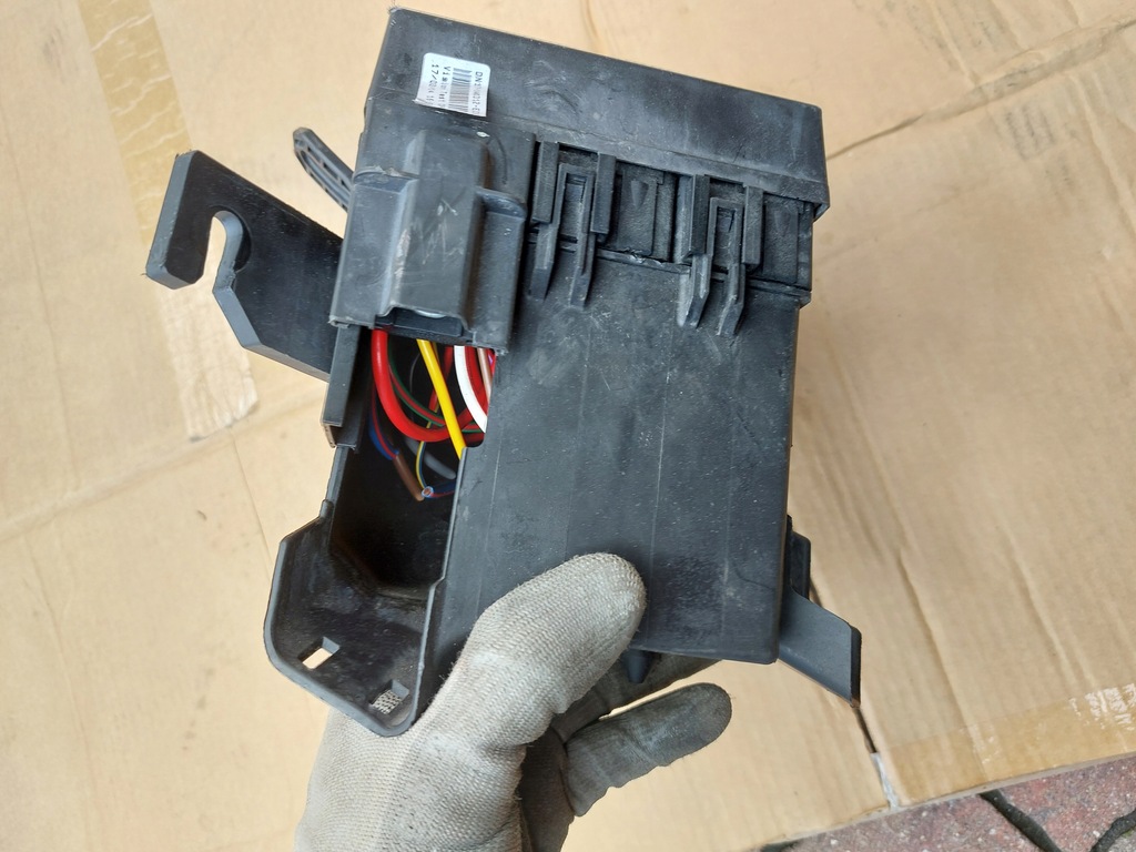 фото №5, Коробка benzpieczników ford ecosport 1.5 бензин 14r dn1t-14k012-ect