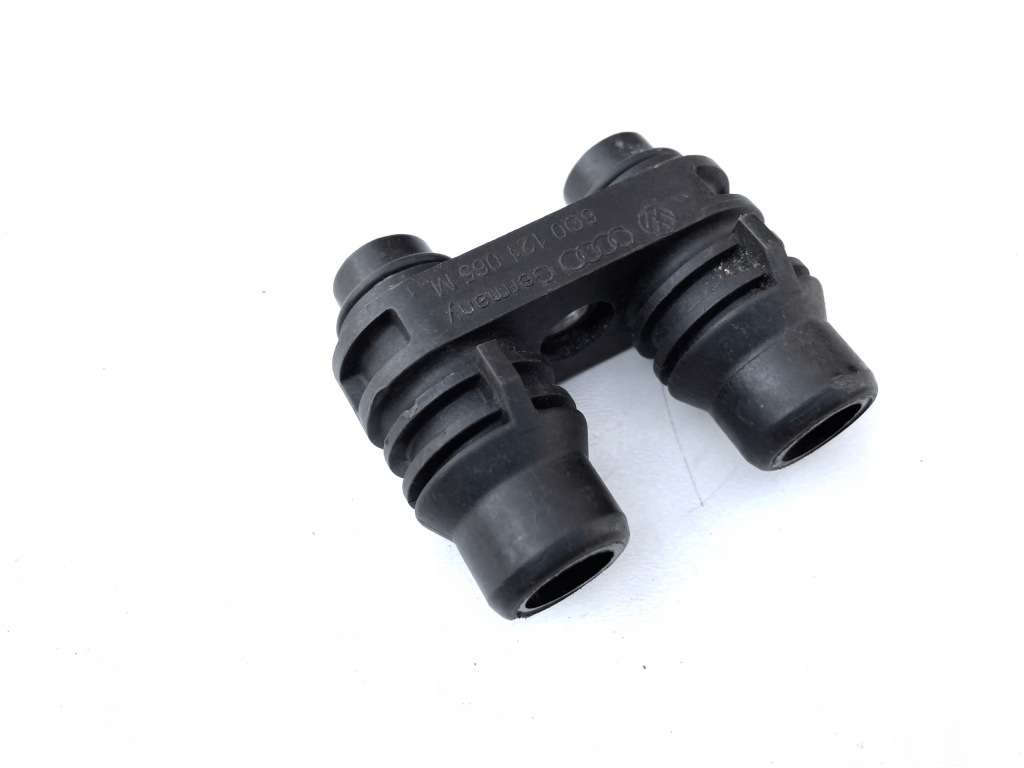 фото №1, Патрубок wody шланги audi a1 8x 6q0121065m