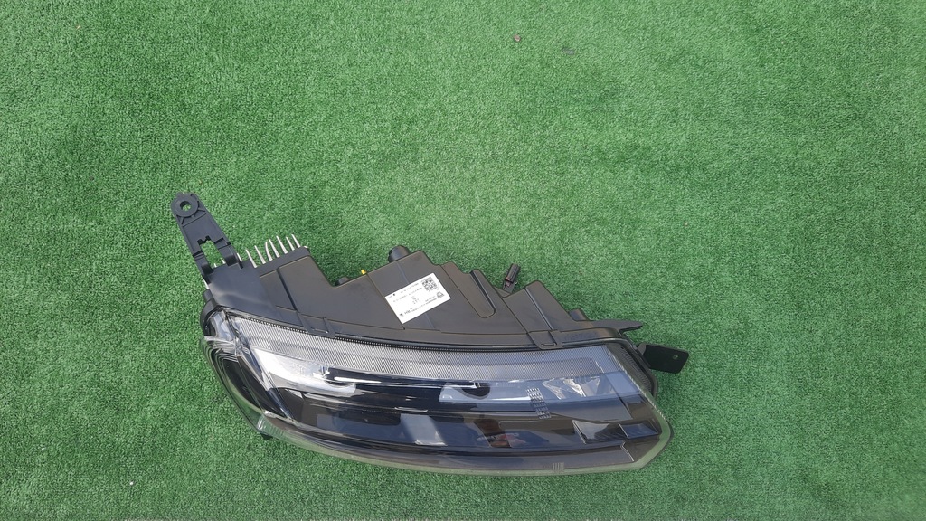 фото №3, Dacia spring full led лампа передняя