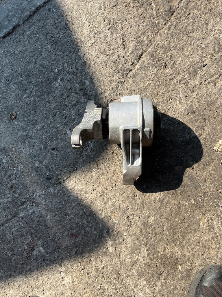 фото №1, Кронштейн подушка ford edge 2.0 ds736f012gg