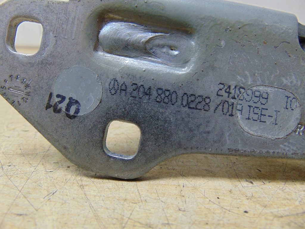 фото №9, Петля капот правий mercedes w204 a2048800228