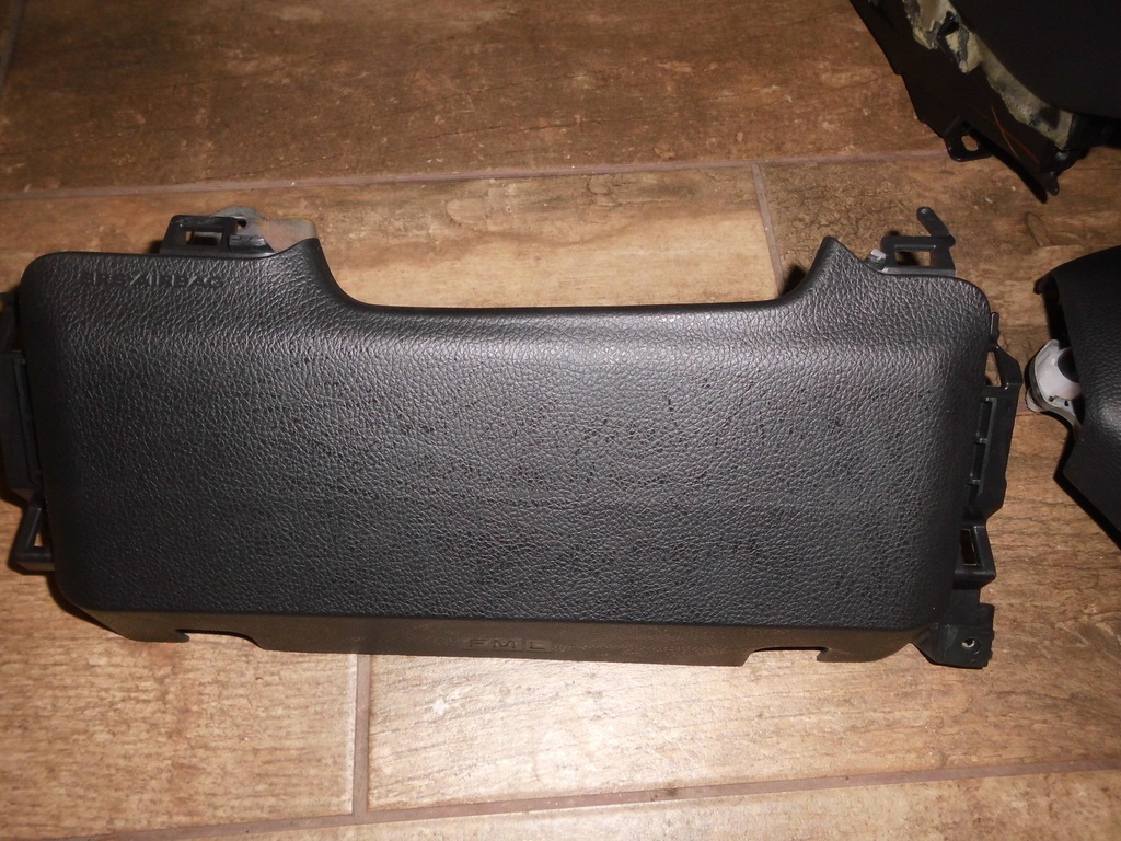 фото №4, Subaru forester консоль+ 3 x подушка безопасности+ 2 x pas