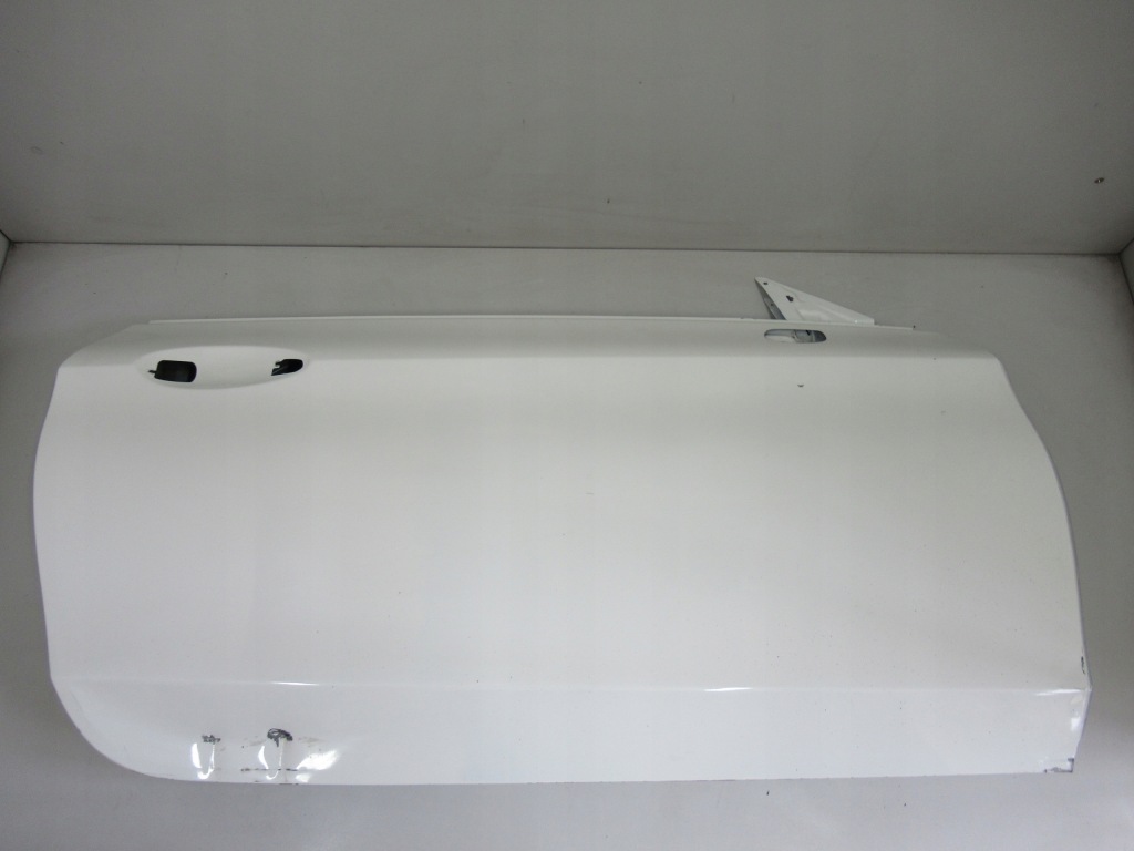 фото №1, Mercedes w205 coupe cabrio дверь правое передние w205 coupe cabrio