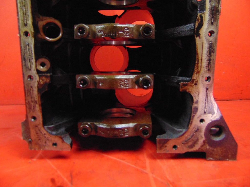 фото №16, Audi a3 8p 3.2 bmj tt golf v r32 блок двигуна