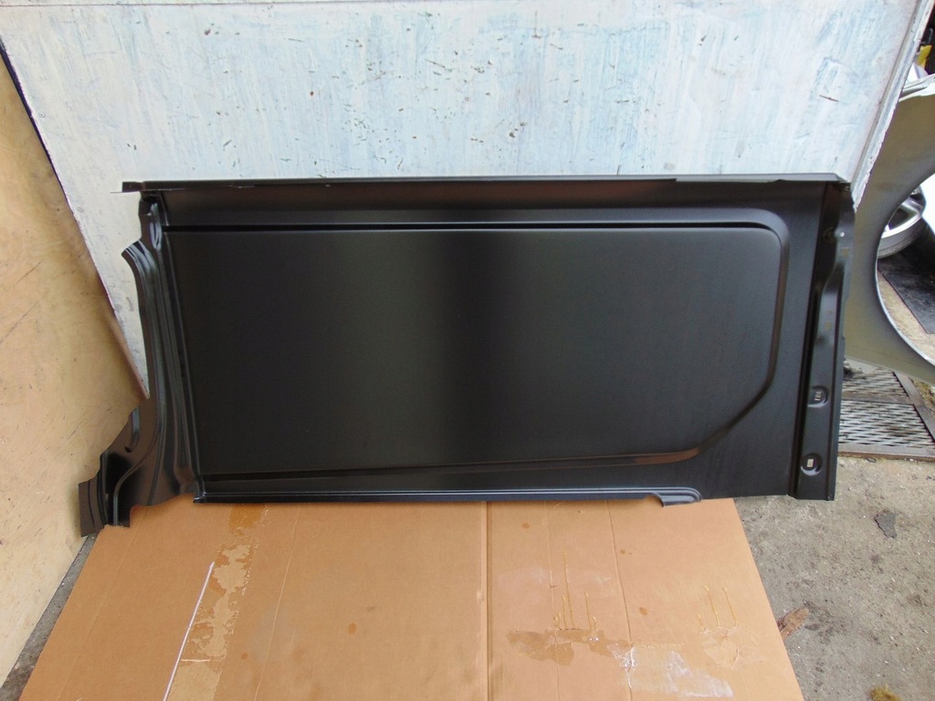 фото №9, Обшивка крила бік правий задня trafic vivaro b