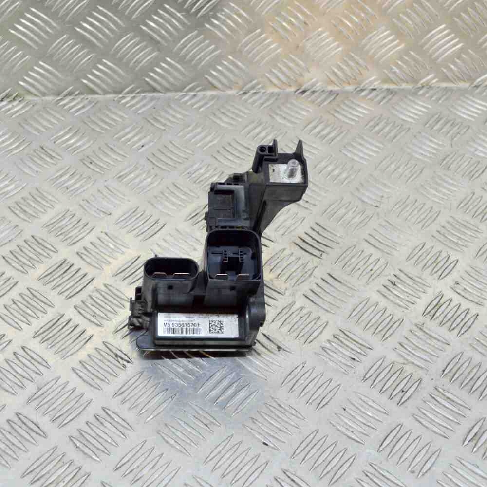 фото №1, Коробка приладова напруги bmw x5 f15, f85 935615701 3.0l дизель 190kw