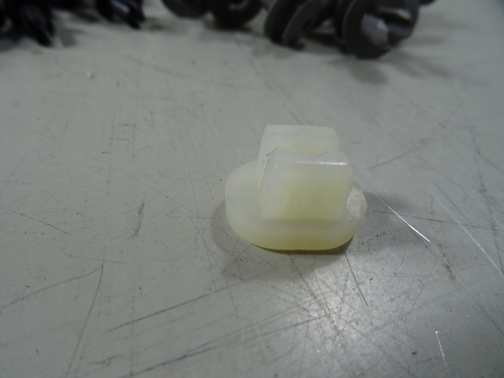 фото №10, Клипса чехол заглушка volkswagen t1 t2 t3 набор