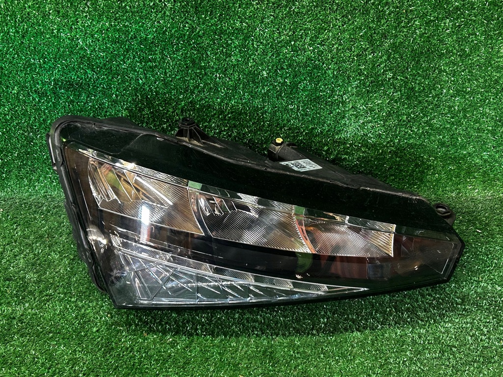 фото №1, Фара правый skoda scala led