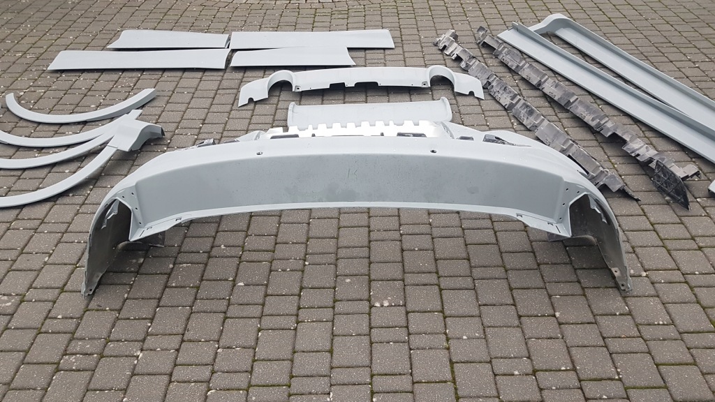 Kuga mk2 st line бампер накладки пороги комплект с Разборки