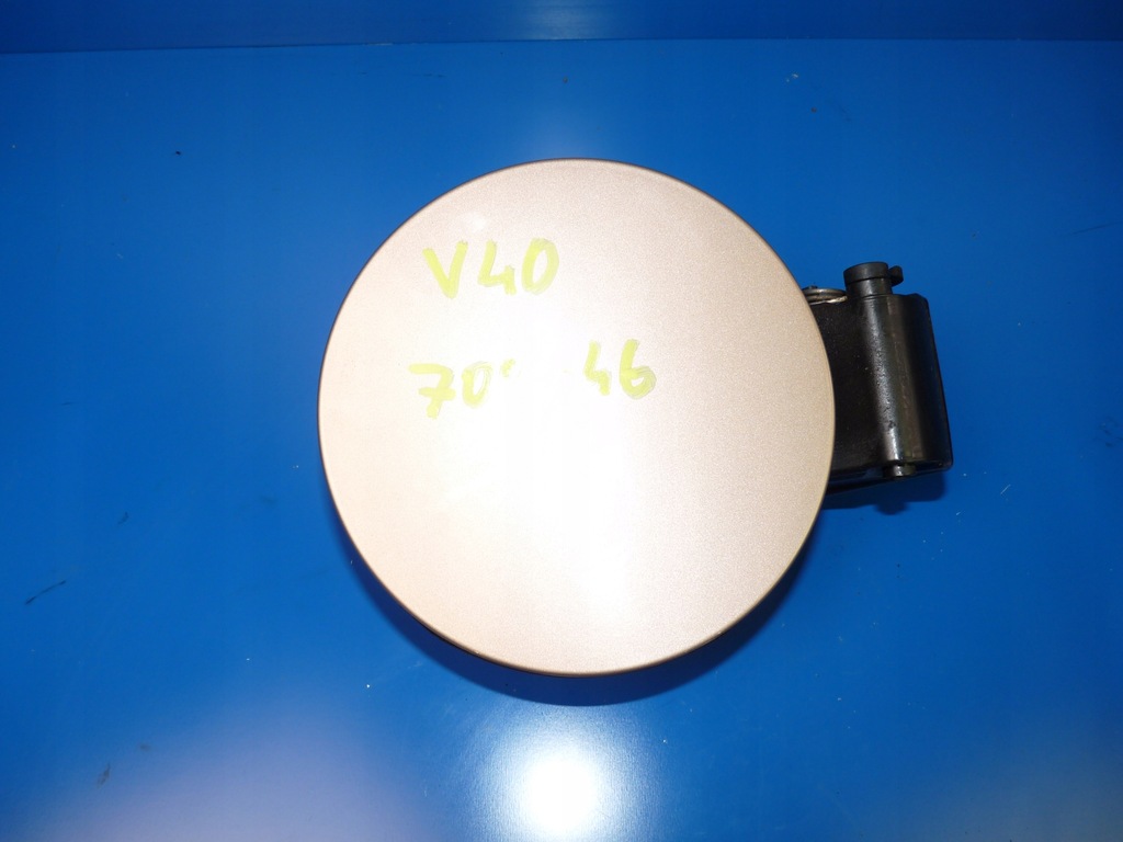 фото №1, Volvo v40 ii кришка заливної пального + петля