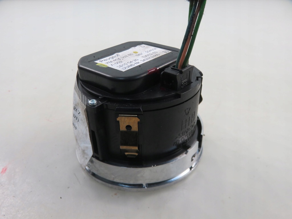 фото №5, Годинник peugeot rcz ym40400280