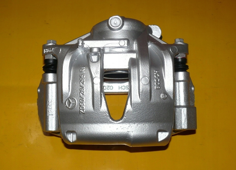 фото №4, Суппорты левый правый перед mercedes cls i 1 w219 295