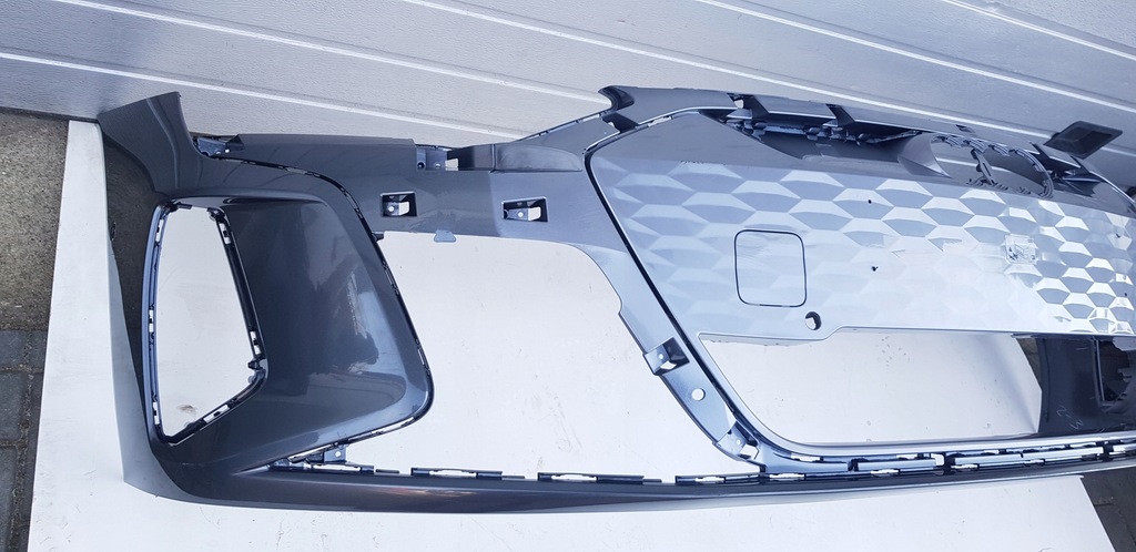 фото №10, Audi e-tron gt бампер передній перед 4j3