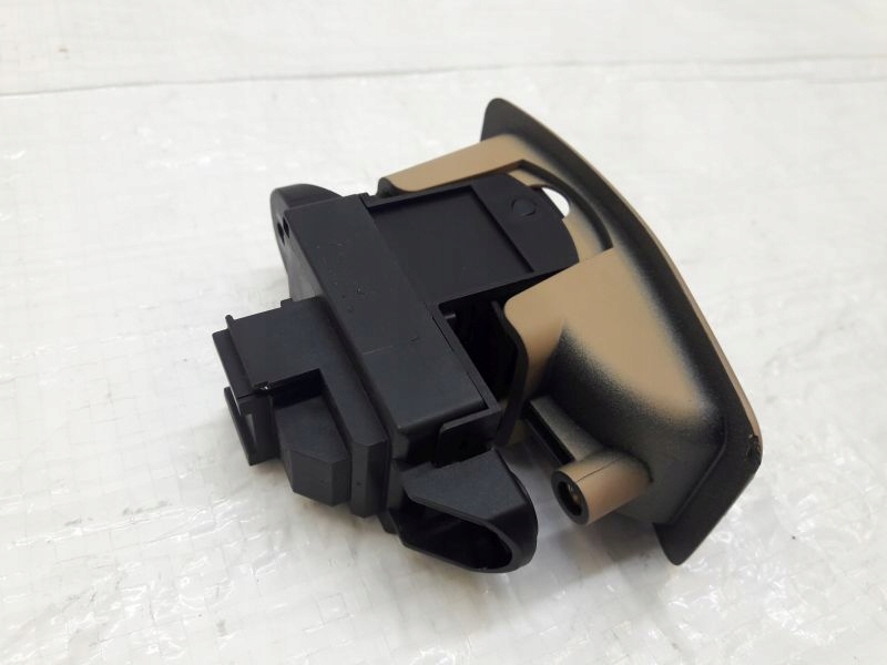 фото №4, Porsche cayenne 7p переключатель кнопка тормоза