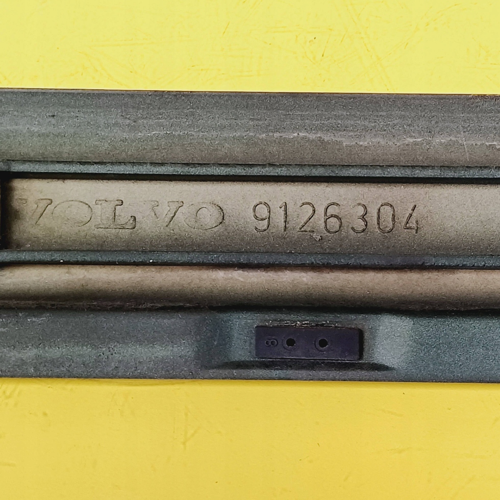 фото №6, Молдинг крыла правый задняя volvo 960 kombi 9126304 nr353