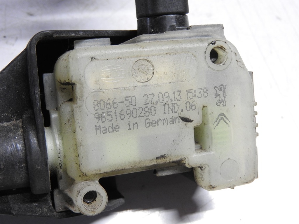 фото №12, Citroen ds4 11-15 привод крышка заливной топлива 9651690280