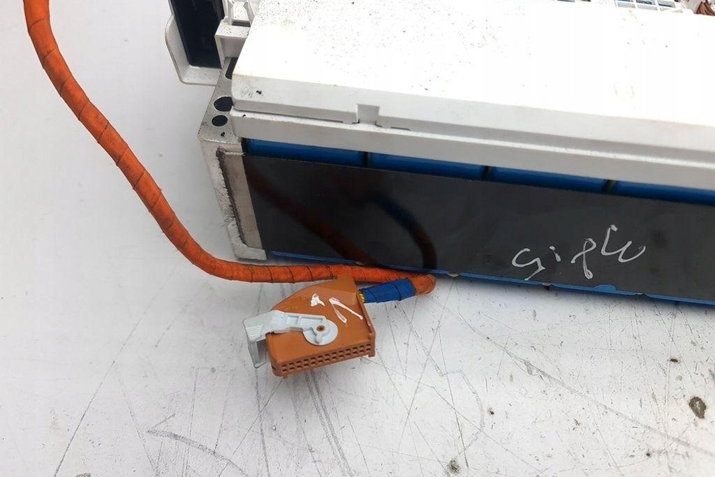 фото №8, Значок автомобіля mini cooper f56 9494172 electric 2023