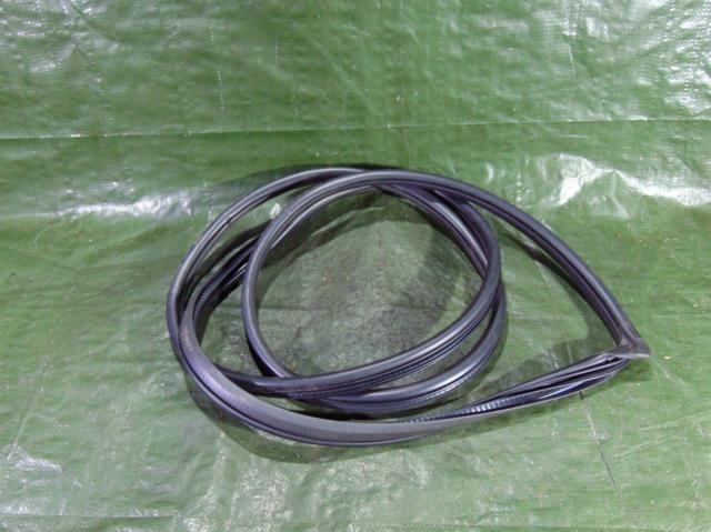 фото №1, Прокладка двері правий перед ssang yong kyron